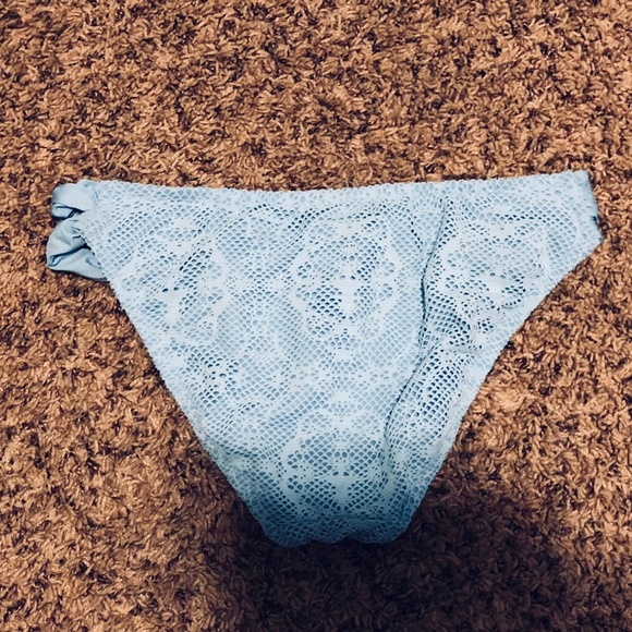 Mossimo swim suit bottoms - Picture 2 of 2